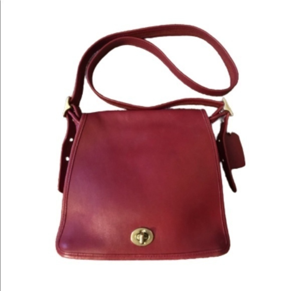 Coach Legacy Companion 9715 red turnlock glove tanned leather crossbody